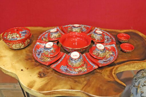 BỘ ĐỒ ĂN HOA MẶT TRỜI MEN ĐỎ RUBY VẼ VÀNG