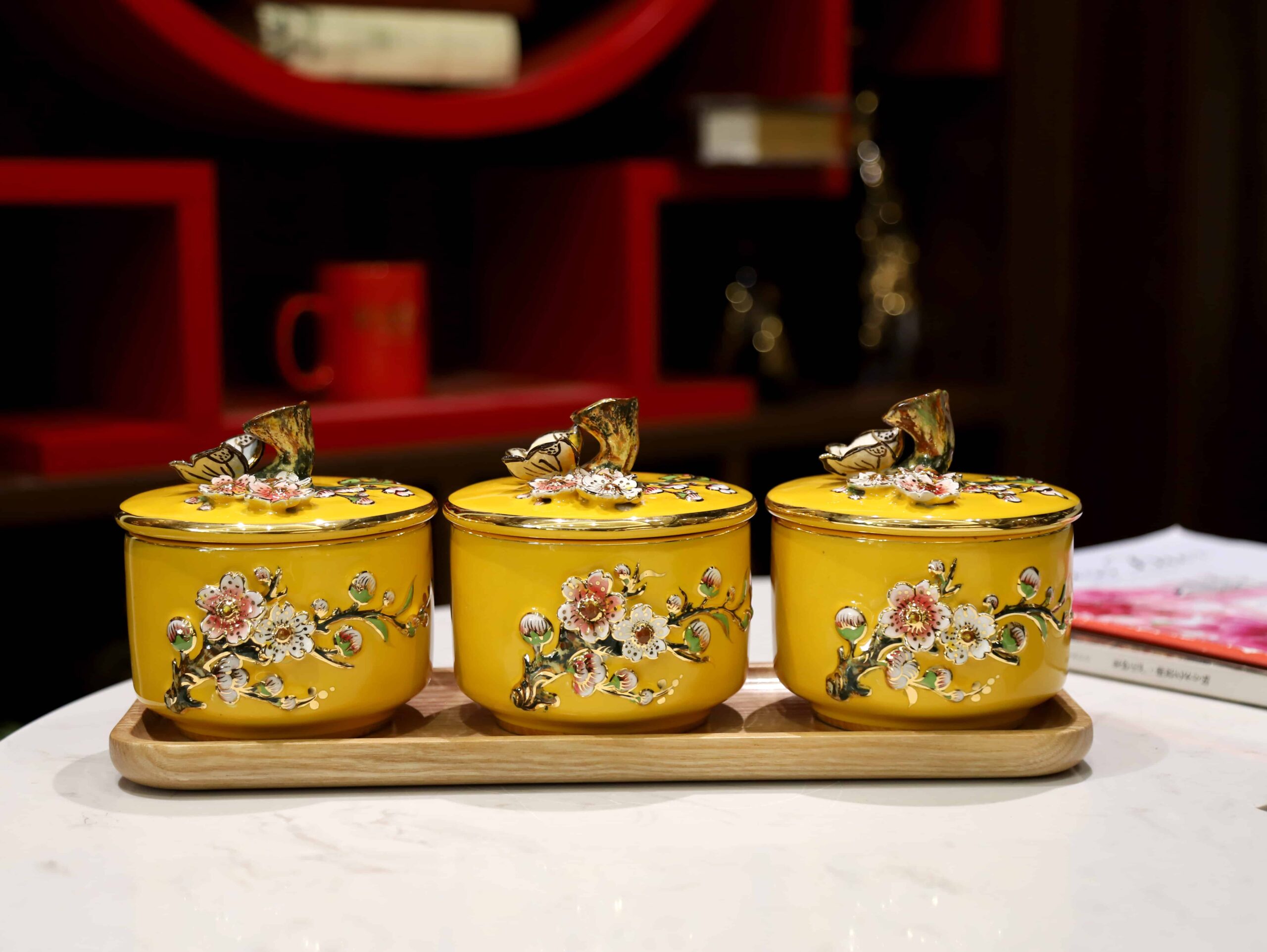 BỘ HŨ MỨT HOA ĐÀO XUÂN LẠC GỐM VẼ VÀNG - Image 9