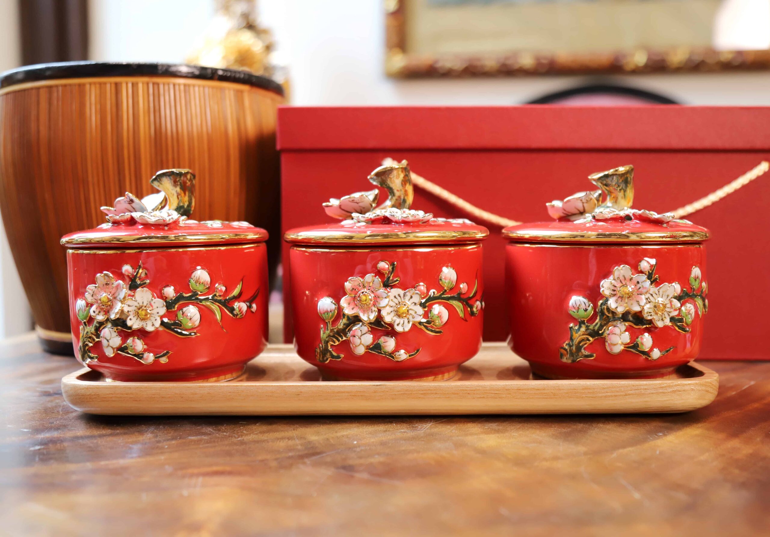 BỘ HŨ MỨT HOA ĐÀO XUÂN LẠC GỐM VẼ VÀNG