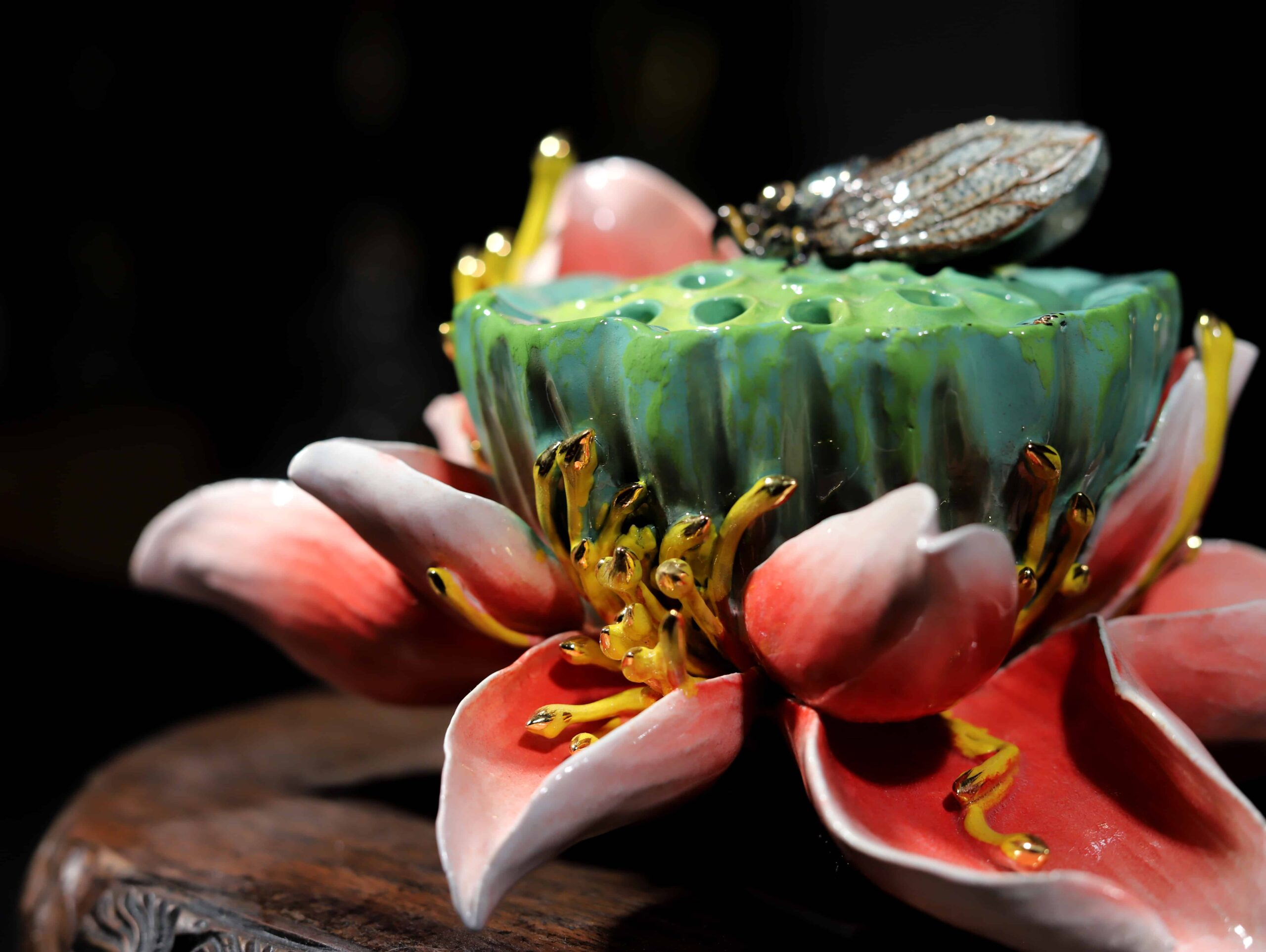 ĐỐT TRẦM BÔNG SEN HỒNG MEN VÂN MÂY - Image 4