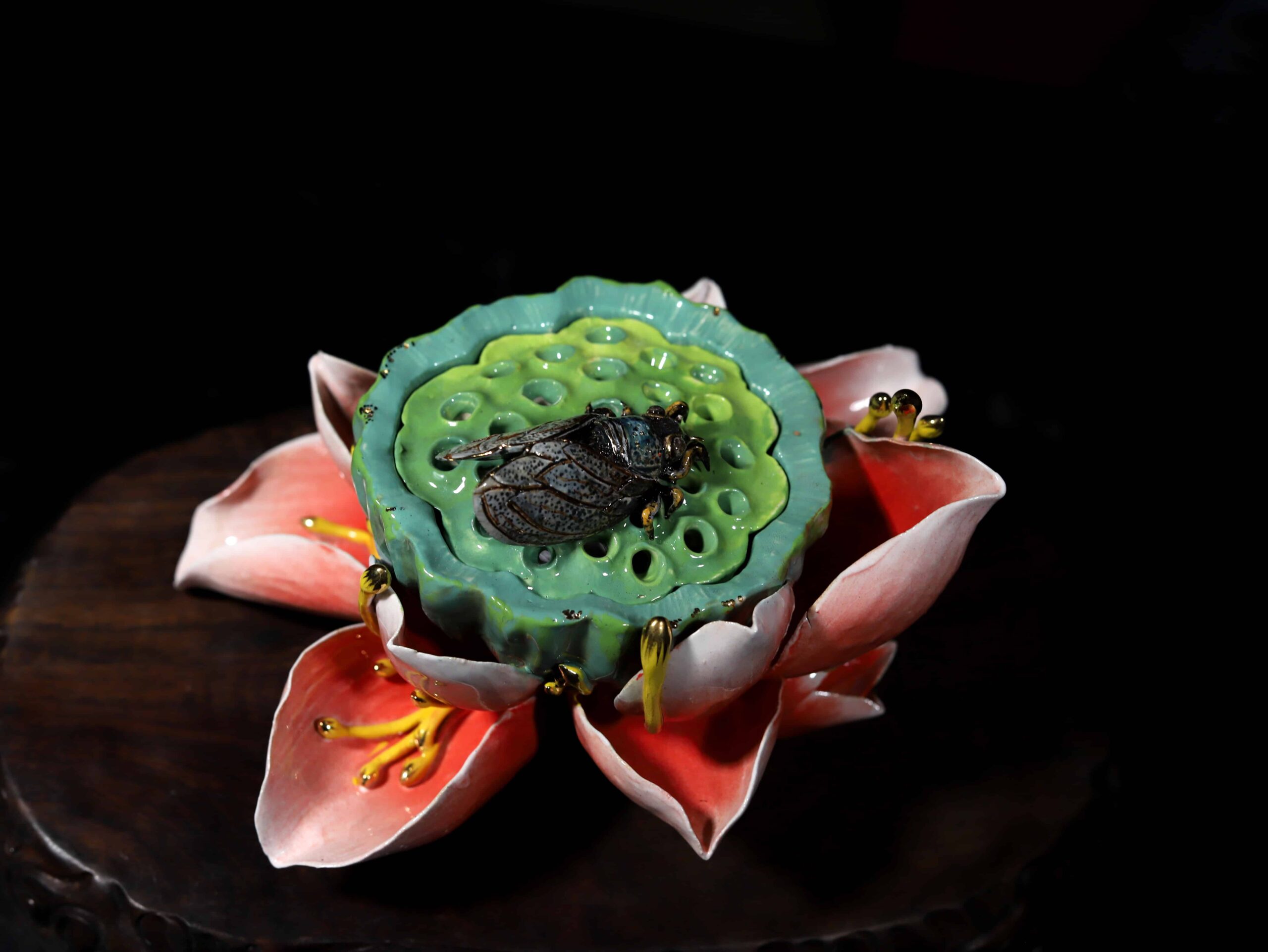 ĐỐT TRẦM BÔNG SEN HỒNG MEN VÂN MÂY - Image 3