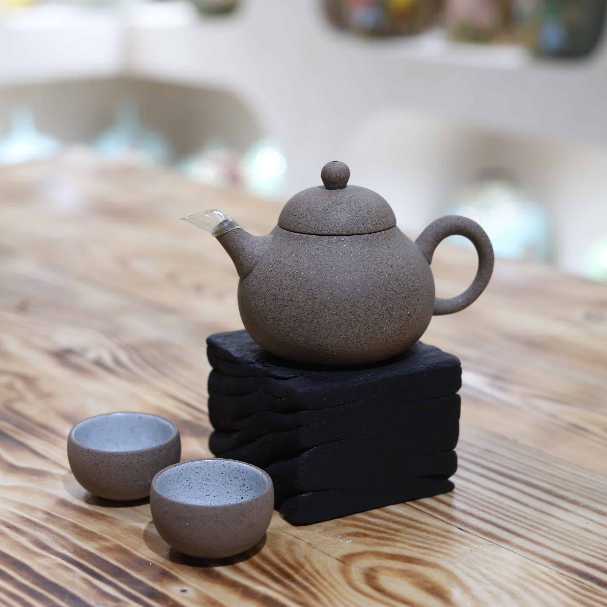 BỘ ẤM TRÀ GỐM HỒNG SA CHẤM CÁT BÁT TRÀNG